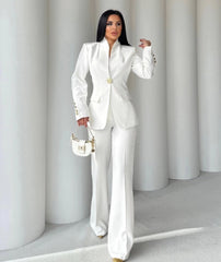 Tailleur Wins