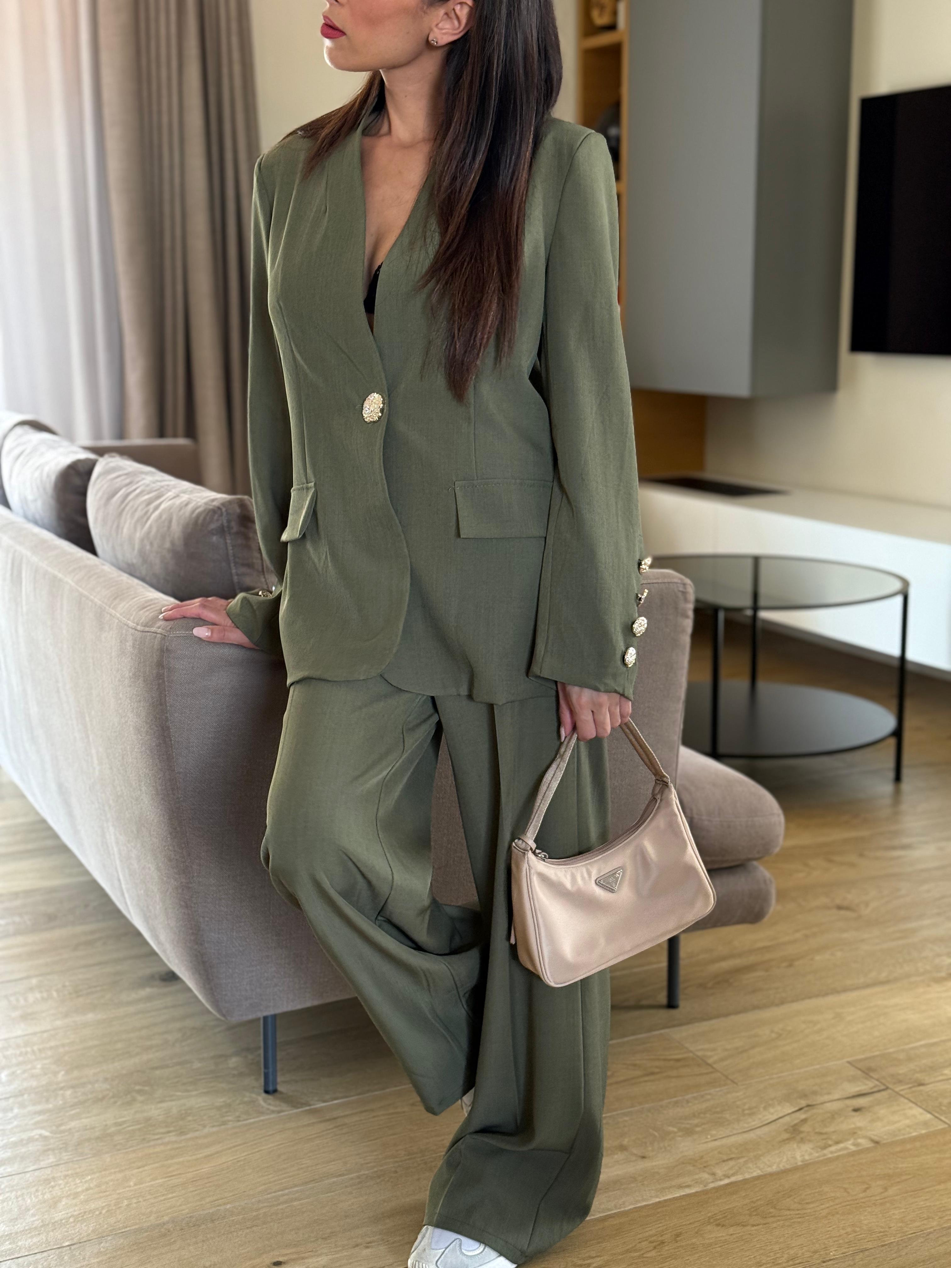 Emma Suit